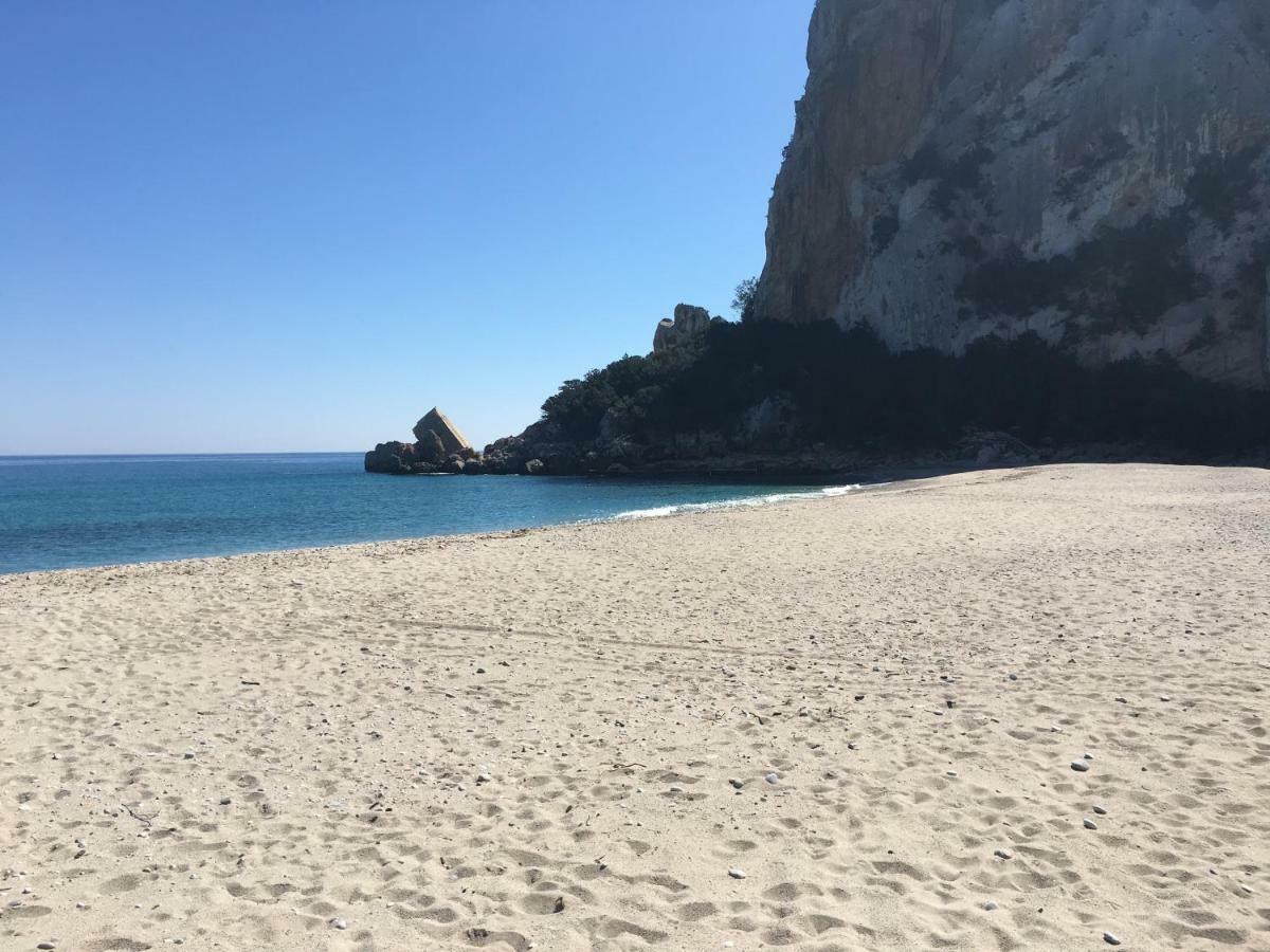 Casa M&M Apartment Cala Gonone Luaran gambar